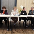 Le bureau: de gauche &agrave; droite : Sylvie P, Th&eacute;r&egrave;se B, Matine C, Jacky L, Nathalie G.
